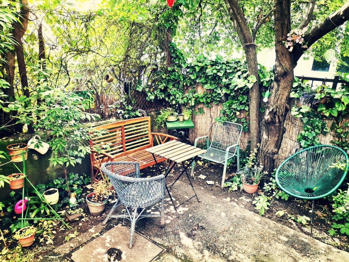 Flat In Historic Villa With Your Own Private Garden, Near City Park 부다페스트 외부 사진