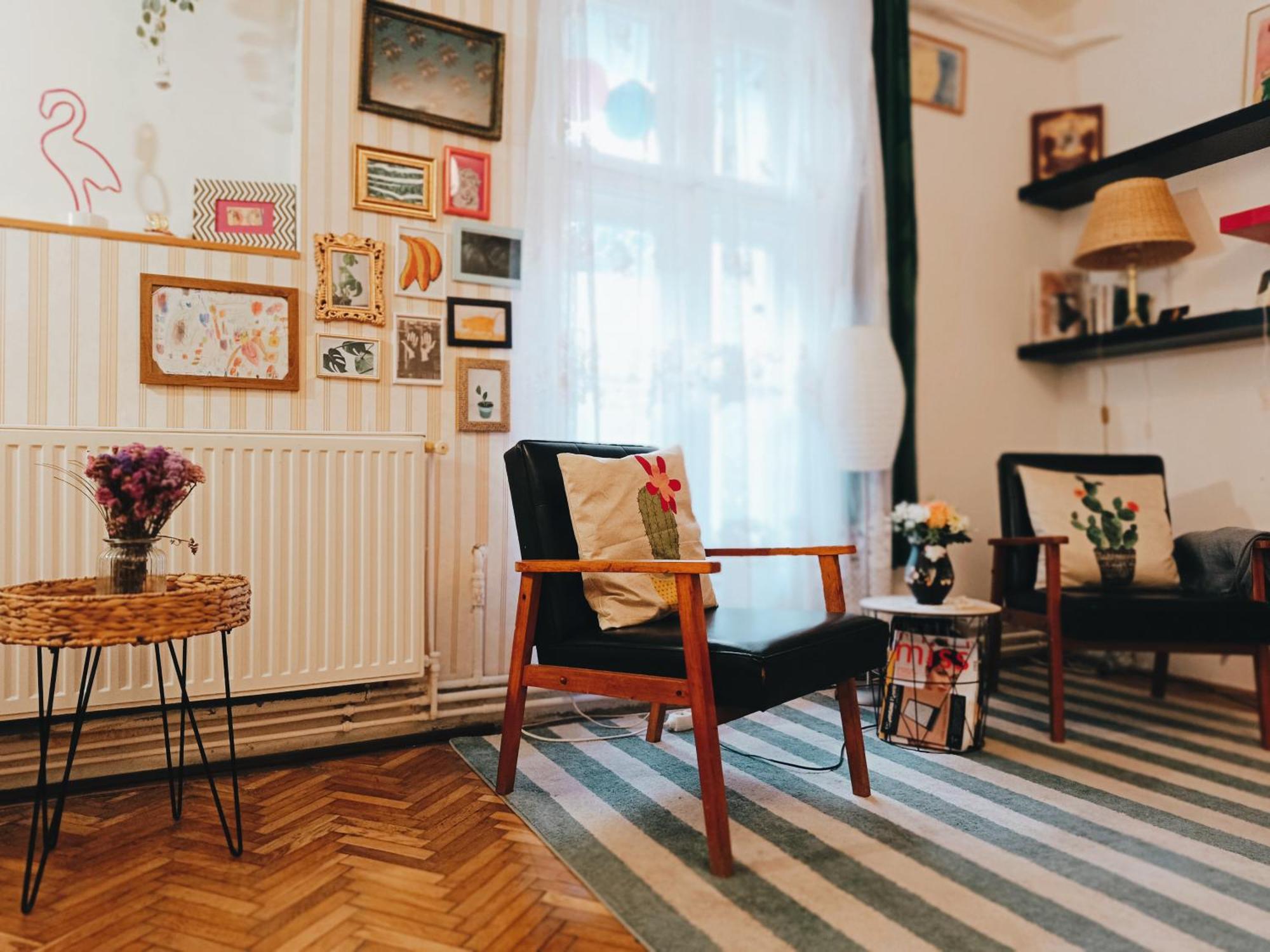 Flat In Historic Villa With Your Own Private Garden, Near City Park 부다페스트 외부 사진